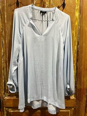 Alfani Light Blue V-Neck Long Sleeve Tunic